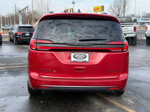 2025 Chrysler Pacifica Limited