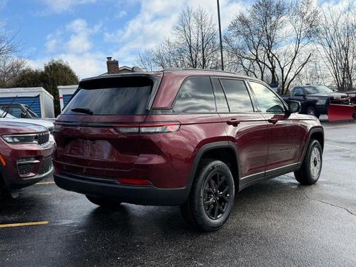 2025 Jeep Grand Cherokee Altitude