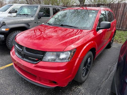 Redline 2 Coat Pearl 2020 Dodge Journey SE Value