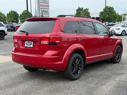 Redline 2 Coat Pearl 2020 Dodge Journey SE Value