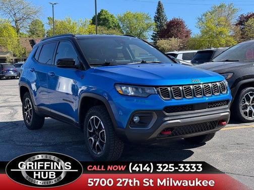 Hydro Blue Pearlcoat 2025 Jeep Compass Trailhawk