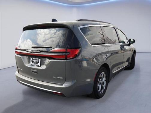 2023 Chrysler Pacifica Limited