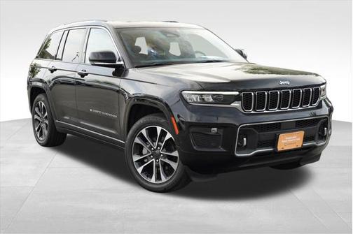2022 Jeep Grand Cherokee Overland