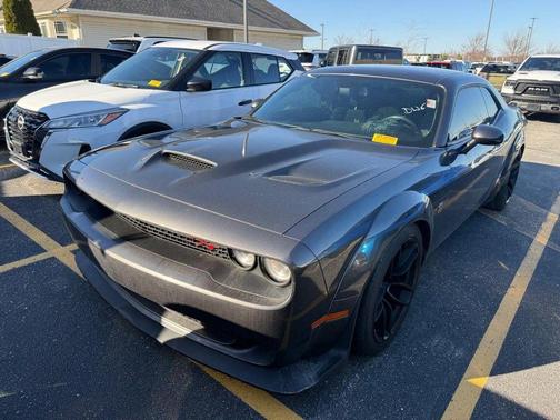 Granite Pearlcoat 2019 Dodge Challenger R/T Scat Pack Widebody