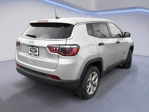 2025 Jeep Compass Sport