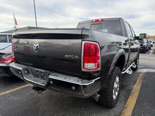 2018 RAM 2500 Laramie Crew Cab 4x4 6'4' Box