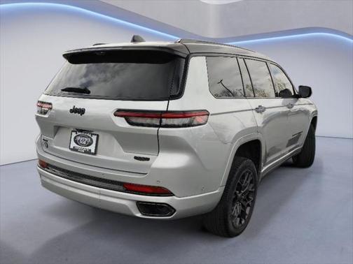 2024 Jeep Grand Cherokee L Summit