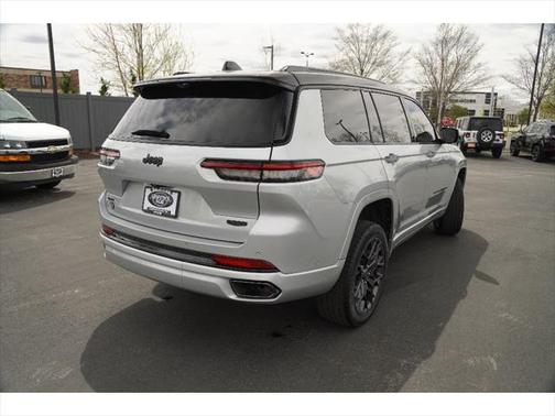 2024 Jeep Grand Cherokee L Summit