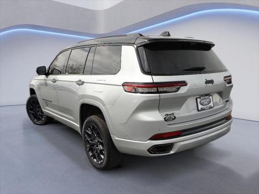 2024 Jeep Grand Cherokee L Summit