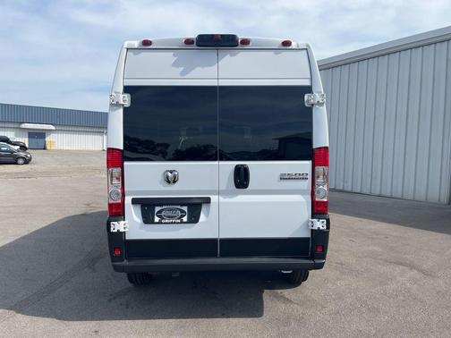 2024 RAM ProMaster 2500 Tradesman