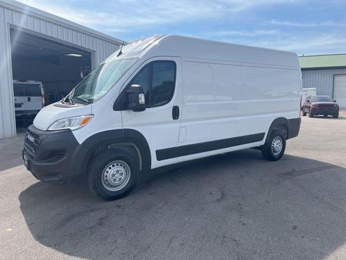 2024 RAM ProMaster 2500 Tradesman