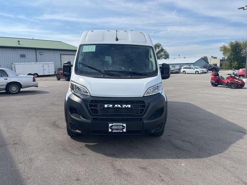 2024 RAM ProMaster 2500 Tradesman