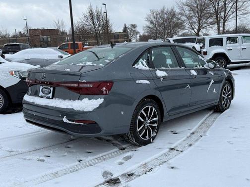 2025 Volkswagen Jetta 1.5T SE