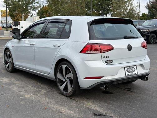2018 Volkswagen Golf GTI 2.0T S 4-Door