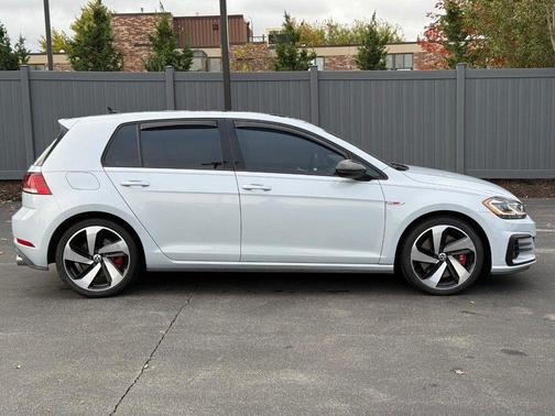 2018 Volkswagen Golf GTI 2.0T S 4-Door