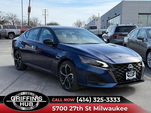 2024 Nissan Altima SR FWD