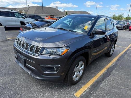 Granite Crystal Metallic Clearcoat 2020 Jeep Compass Latitude