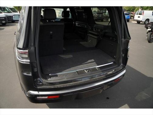 2023 Jeep Grand Wagoneer Series II 4x4