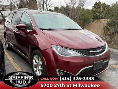 Velvet Red Pearlcoat 2017 Chrysler Pacifica Touring-L
