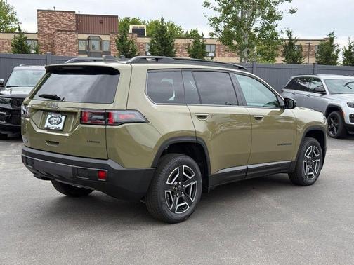'41 2026 Jeep Cherokee Laredo 4x4