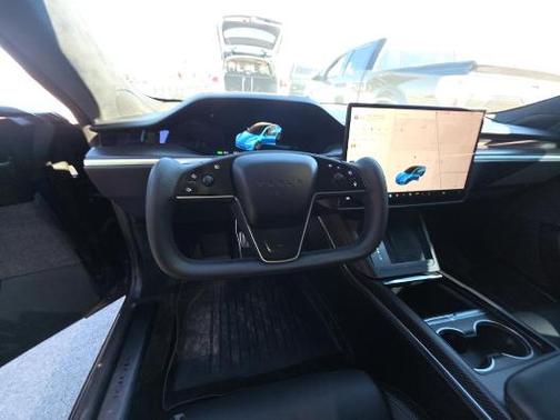 2021 Tesla Model S Plaid