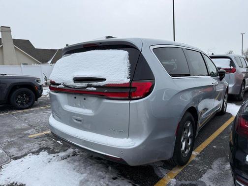 2024 Chrysler Pacifica Limited