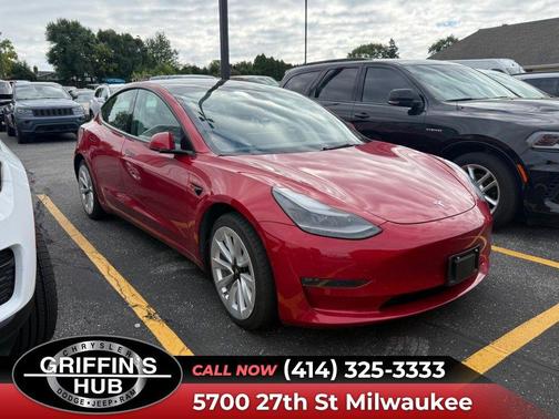 2022 Tesla Model 3 Long Range