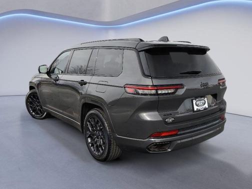 2024 Jeep Grand Cherokee L Summit