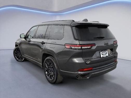 2024 Jeep Grand Cherokee L Summit