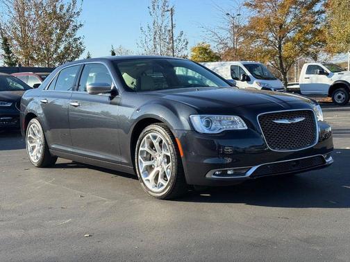 2019 Chrysler 300 C