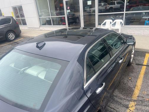 2019 Chrysler 300 C