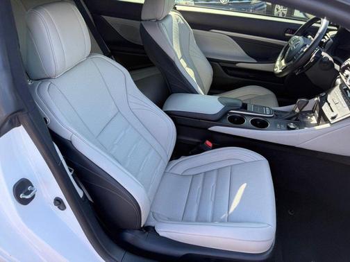 Ultra White 2017 Lexus RC 300 F Sport
