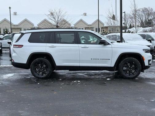 2025 Jeep Grand Cherokee L Altitude