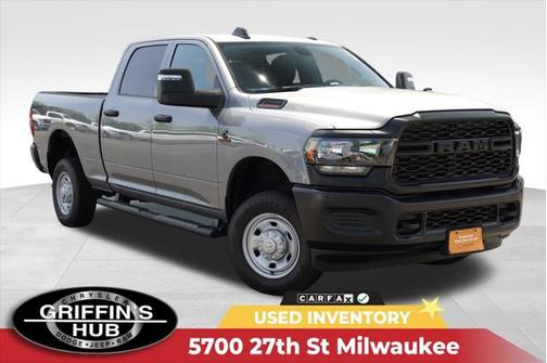 2024 RAM 2500 Tradesman Crew Cab 4x4 6'4' Box