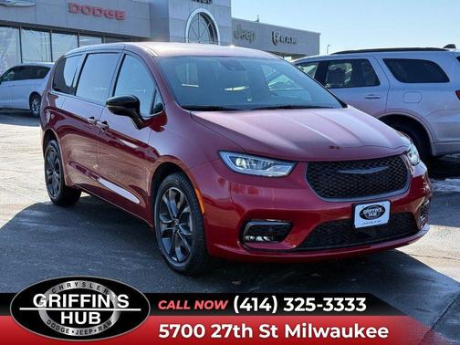 2026 Chrysler Pacifica L