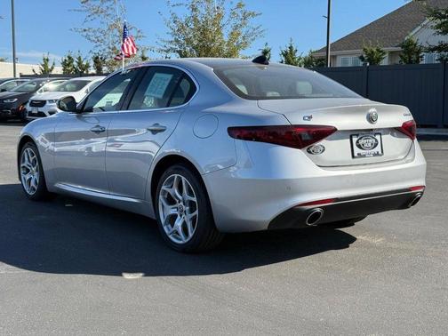 2021 Alfa Romeo Giulia Ti