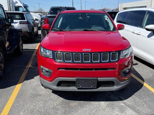 Redline Pearlcoat 2019 Jeep Compass Latitude