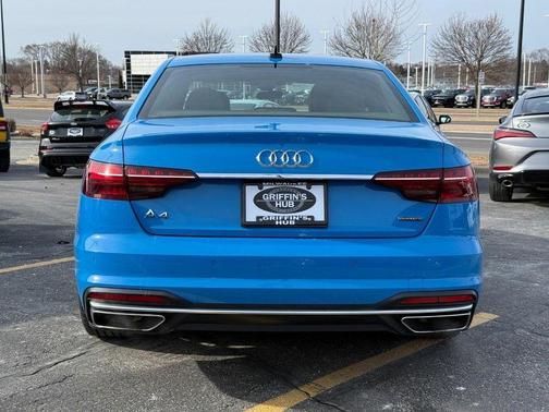 2022 Audi A4 45 S line Premium Plus