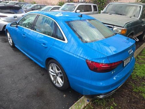 2022 Audi A4 45 S line Premium Plus