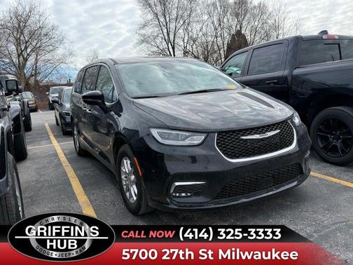 2025 Chrysler Pacifica L