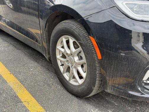 2025 Chrysler Pacifica L