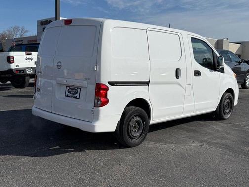 2020 Nissan NV200 SV