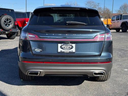 2023 Lincoln Nautilus Reserve