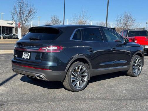 2023 Lincoln Nautilus Reserve