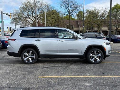 Silver Zynith 2022 Jeep Grand Cherokee L Limited