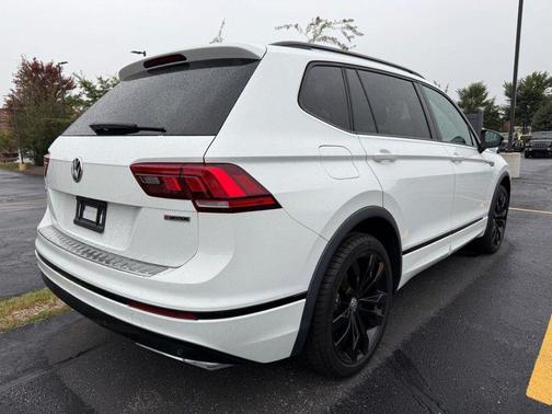 2021 Volkswagen Tiguan 2.0T SE R-Line Black 4MOTION