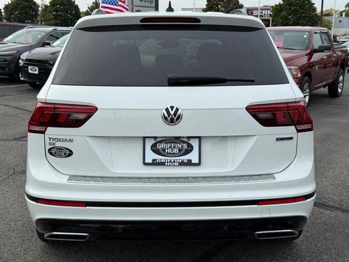 2021 Volkswagen Tiguan 2.0T SE R-Line Black 4MOTION
