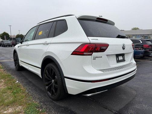 2021 Volkswagen Tiguan 2.0T SE R-Line Black 4MOTION