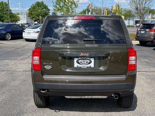 Recon Green Clearcoat 2017 Jeep Patriot 75th Anniversary Edition 4x4