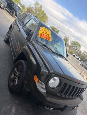 Recon Green Clearcoat 2017 Jeep Patriot 75th Anniversary Edition 4x4